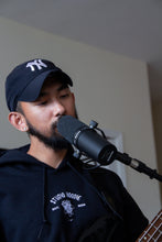 Load image into Gallery viewer, STUDIO HOODIE BLACK